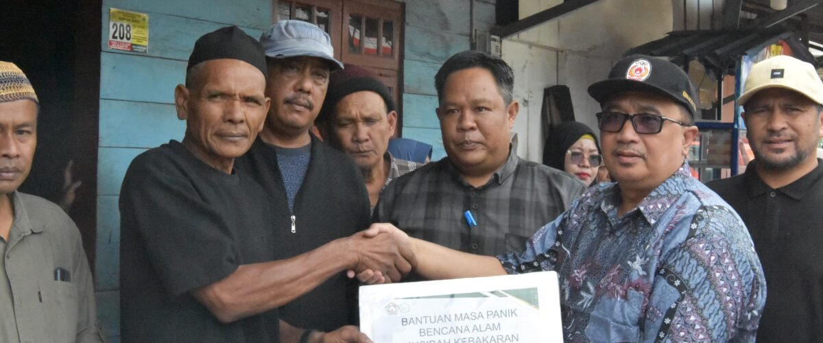 Baitul Mal Aceh Tengah Salurkan Bantuan untuk Korban Kebakaran di Kemili