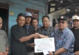 Baitul Mal Aceh Tengah Salurkan Bantuan untuk Korban Kebakaran di Kemili